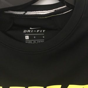 Nike t shirt